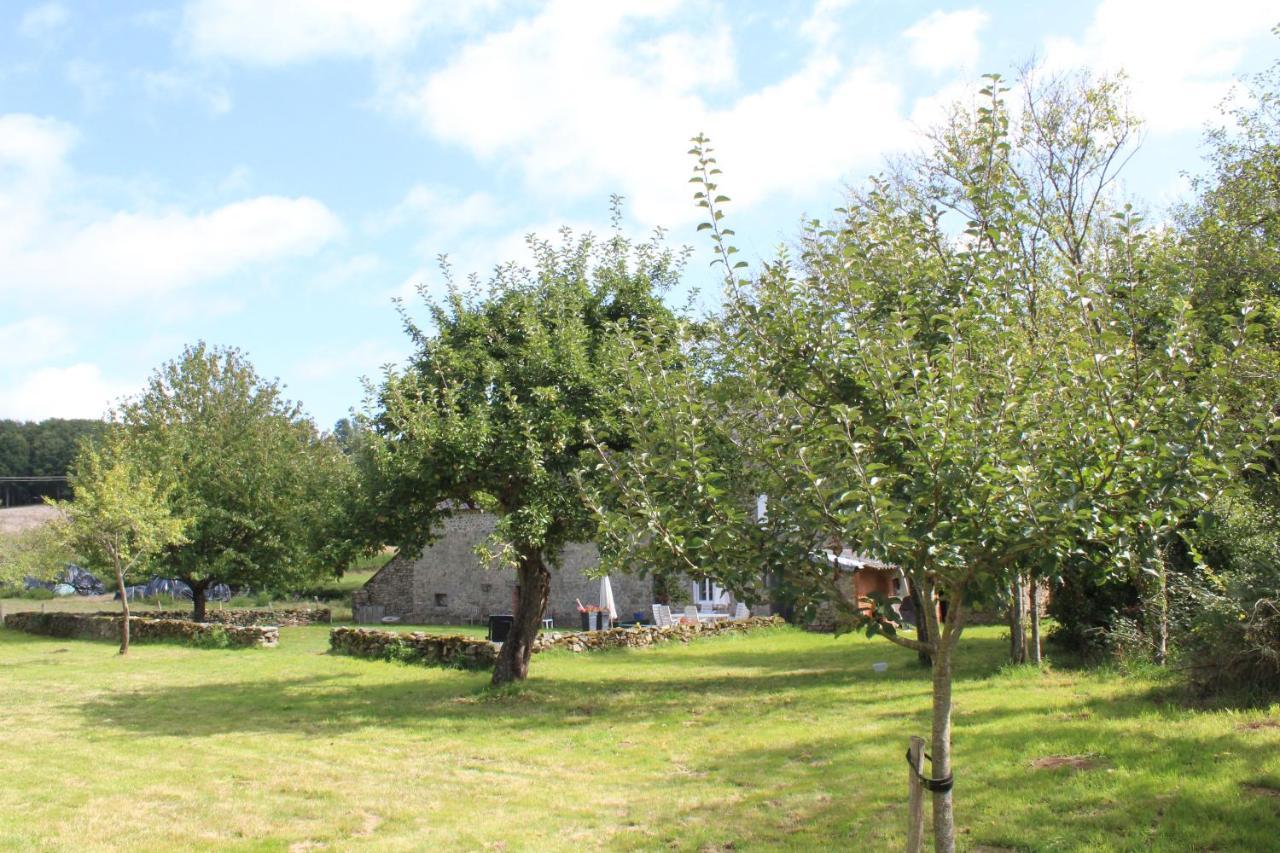 Dans La Creuse Bed & Breakfast Mourioux-Vieilleville Exterior photo